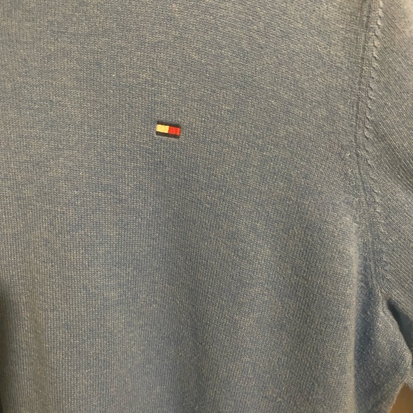 Blue Tommy Hilfiger V-Neck Sweater Size L - Picture 2 of 3